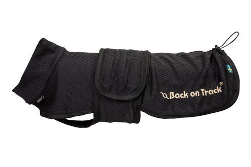 Back on Track Buddy Nättäcke med lång rygg - Svart (38)